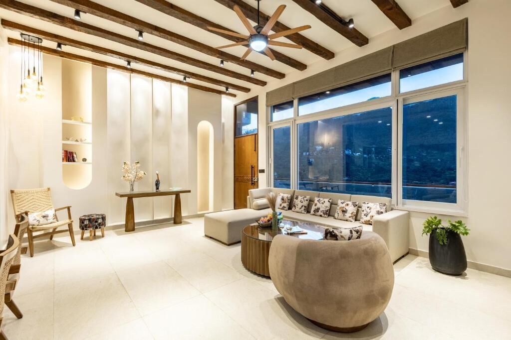 Luxury Villa, Mountain View | Interior