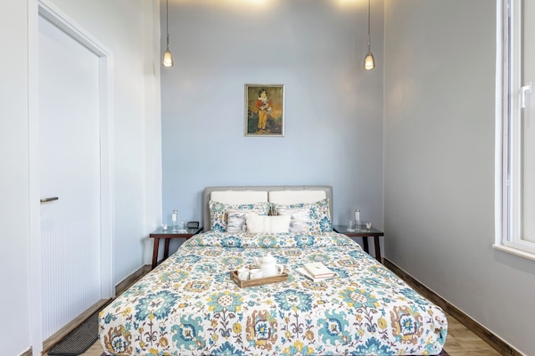 Elivaas Antarmann Casa Nova 4 Bhk Villa - Bhimtal