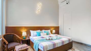 Luxury Villa, Mountain View | Iron/ironing board, free WiFi