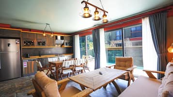 تناول الطعام