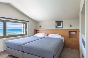 Premium Suite with direct sea view | In-room safe, blackout drapes, soundproofing, iron/ironing board - Thalassa Suites Corfu (Corfu)