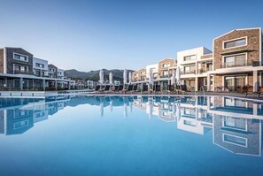 Pool - Thalassa Suites Corfu (Acharavi)