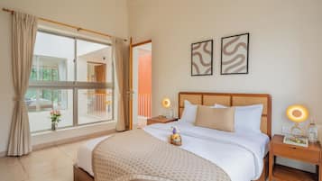 Luxury-Villa, Balkon, Poolblick