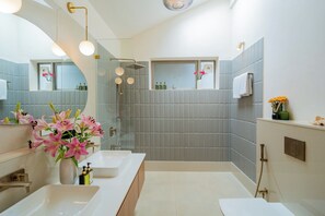 Luxury Villa, Balcony, Pool View | Bathroom - ELIVAAS Mirai Gemini 3 BHK Villa (Vagator)