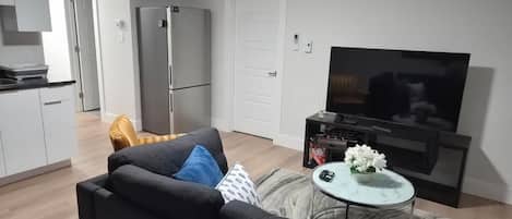 Appartement, 1 chambre | Salle de séjour