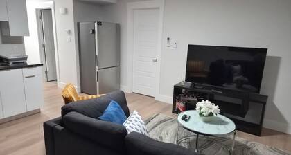 Quiet Haven - One-bedroom Suite