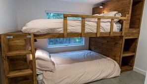 Room - Le-LIV | Charlevoix | 10 people (Petite-Rivière-Saint-François)