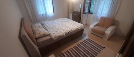 Panoramic Apartment, City View | Individually decorated, individually furnished, soundproofing