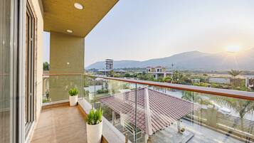 Villa | Terrace/patio