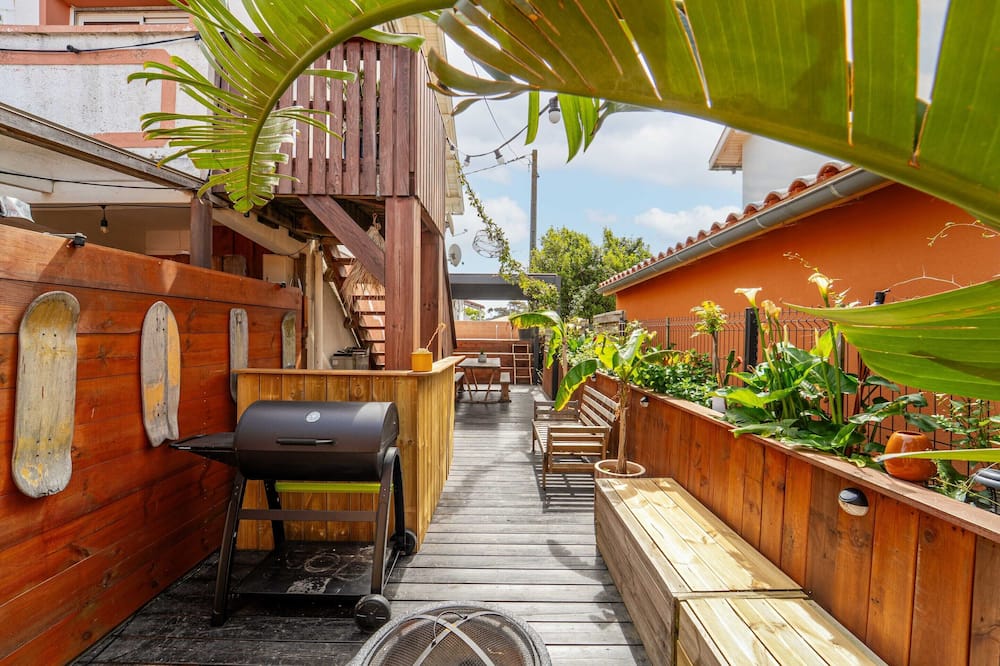 La Boga Surf House