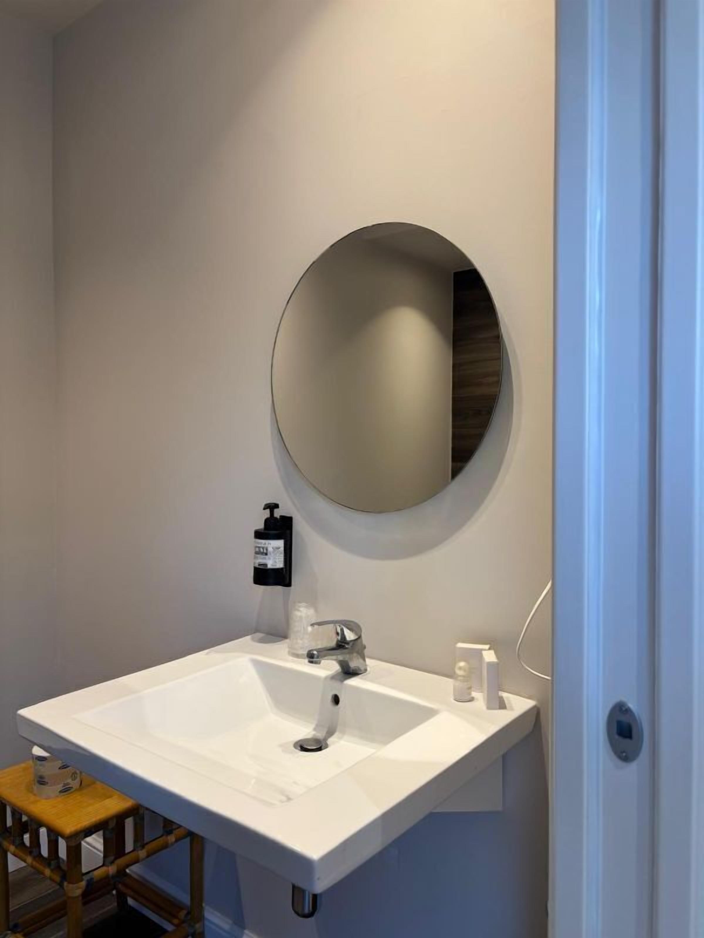 Classic-Zimmer | Badezimmer | Dusche, Haartrockner, Bidet, Handtücher
