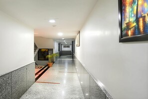 Interior - Hotel The Tezo Residency (Agra)