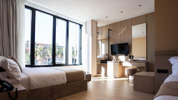 Deluxe driepersoonskamer, uitzicht op stad