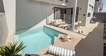 Stone River Villa 2 | Private Escape | Heated Pool