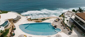 VANARA Resort & Spa