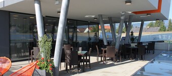 AIS Center