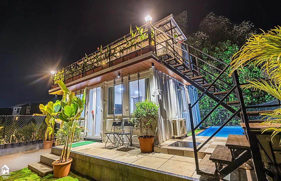 Luxury Villa, Balcony | Pool