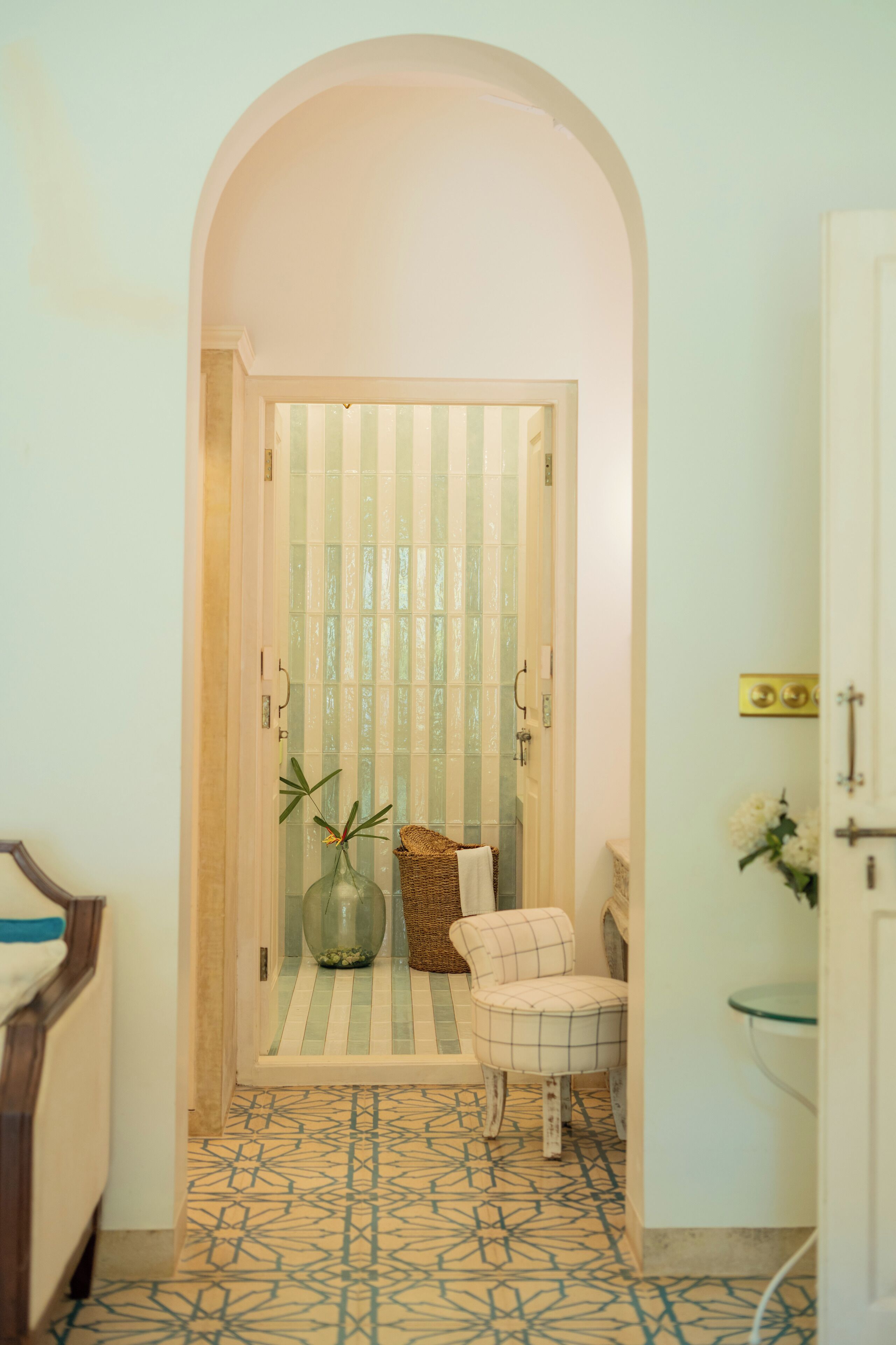 Luksushuvila, parveke, näköala puutarhaan | Sisätilat