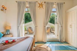 Luxury Villa, Balcony, Garden View