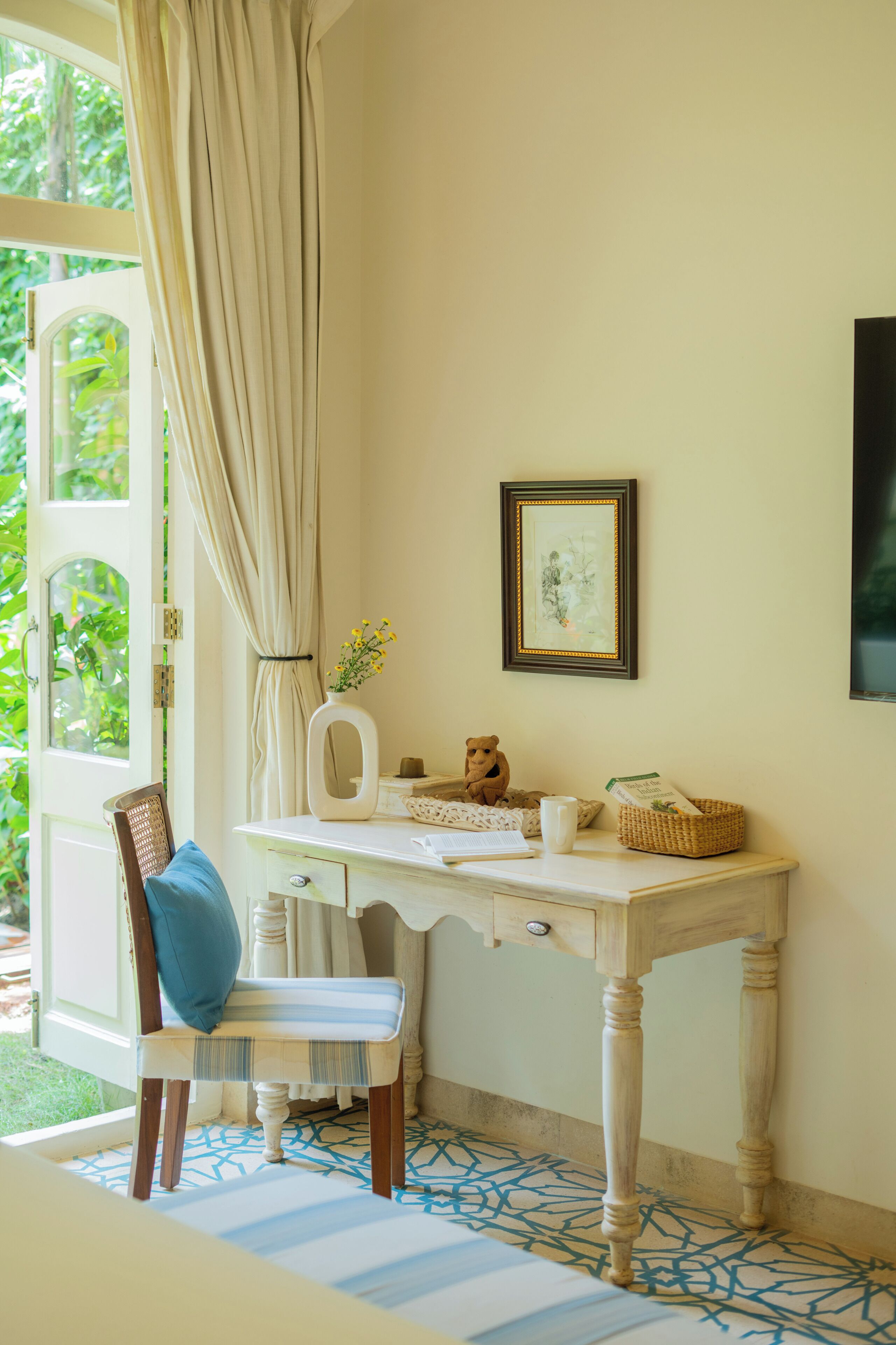 Luksushuvila, parveke, näköala puutarhaan | Sisätilat