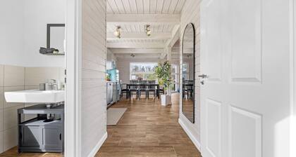 Spacious holiday home near the Baltic Sea with sauna and garden