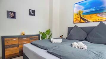 3 Schlafzimmer, Bügeleisen/Bügelbrett, WLAN, Bettwäsche
