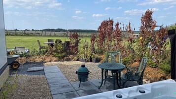 Loft, 1 Bedroom | Outdoor dining