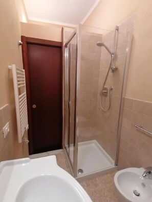 Hair dryer, towels, soap, toilet paper - Cottage at the Dopolavoro Surrounded by greenery in a quiet and peaceful area (Lucca)
