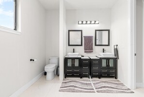 Hair dryer, towels - Nick House - Lehigh Acres (Lehigh Acres)