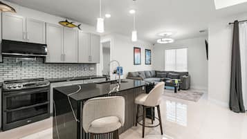 House, 3 Bedrooms | Dapur peribadi