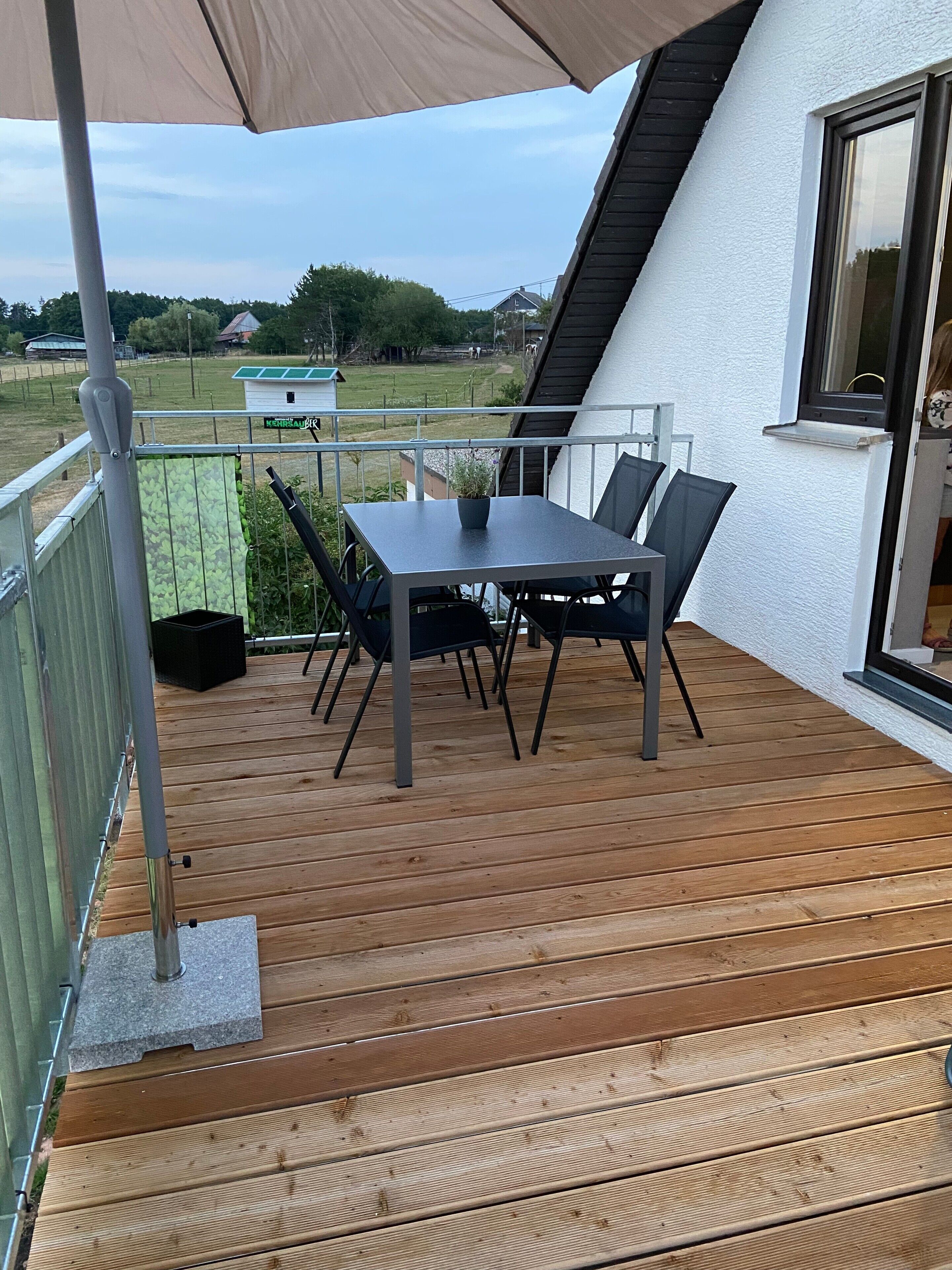 屋外ダイニングエリア