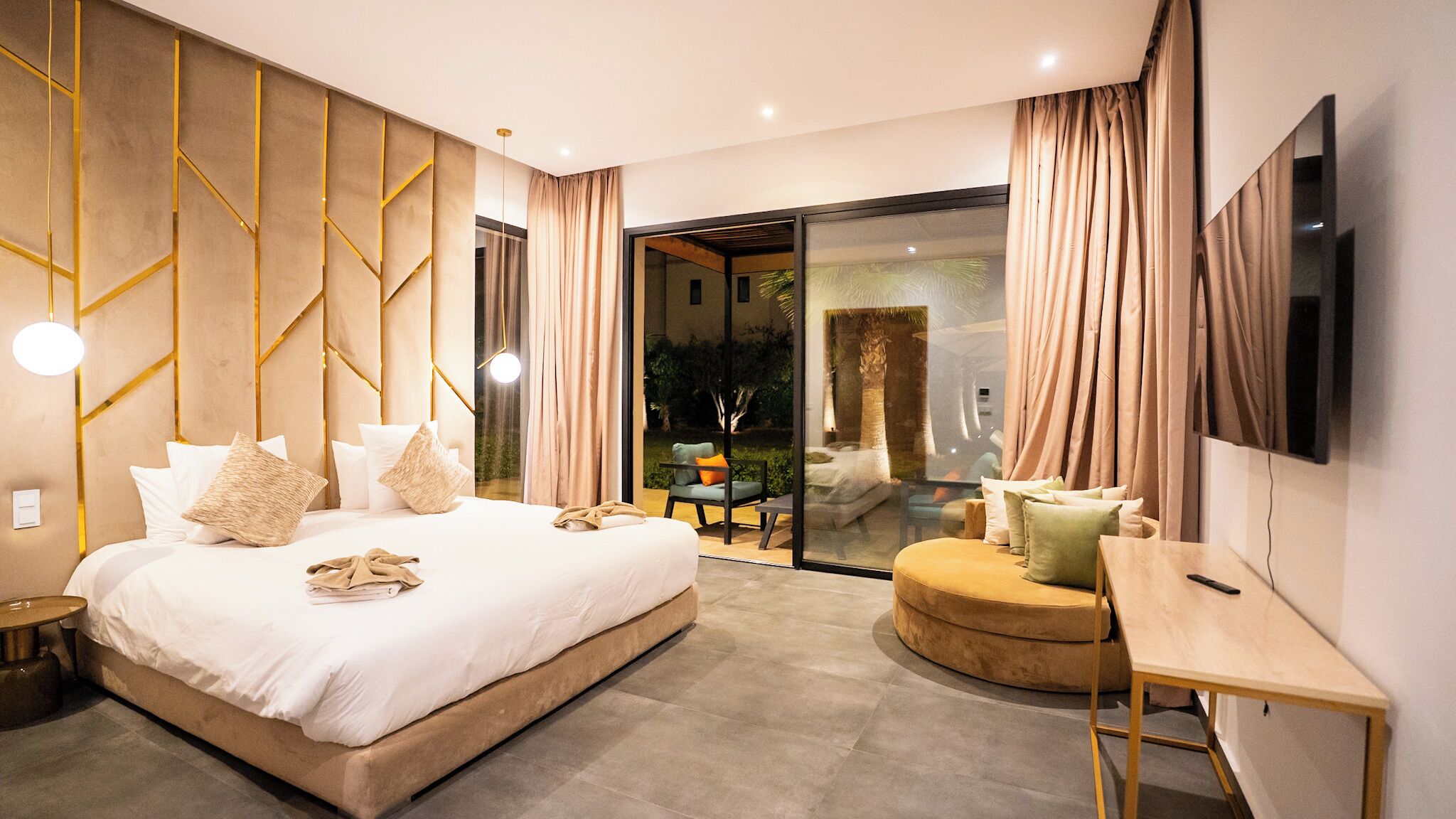 Biệt thự Deluxe, phòng tắm riêng, quang cảnh vườn | Bàn ủi/dụng cụ ủi quần áo, truy cập Internet không dây miễn phí 