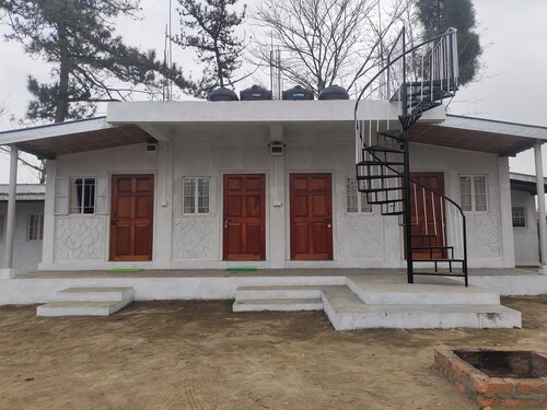 Stay in Mawkdok – Clean, Comfortable & Peaceful