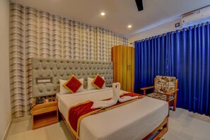 Deluxe Room | Free WiFi - ATITHI COMFORTS (Somvarpet)
