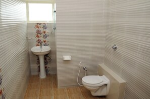 Bathroom - ATITHI COMFORTS (Madikeri)