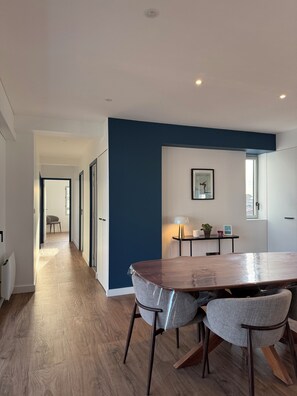 Dining - Apartment with terrace – Close to the sea and Royan city center (Royan)