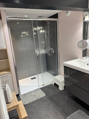 Apartamento Deluxe, vistas a la montaña | Baño