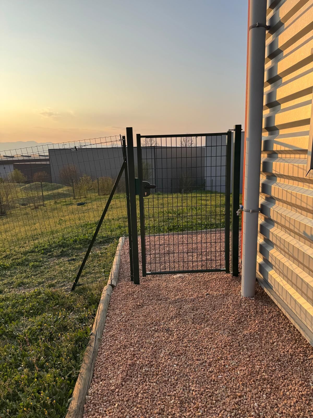 Deluxe Apartment, Mountain View | Property grounds