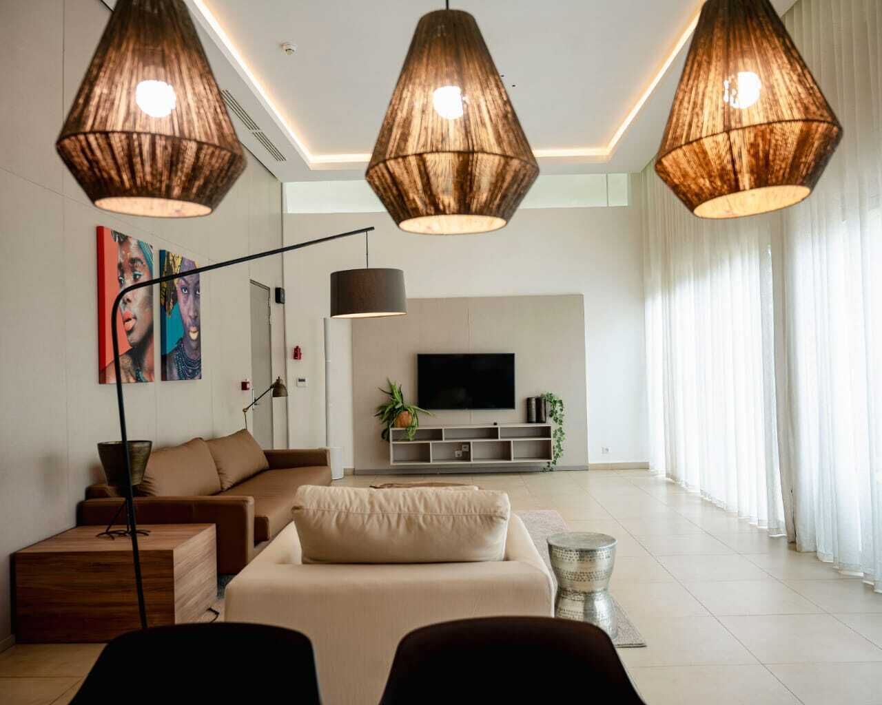 Premium Suite, Non Smoking, Partial Lake View | Living area