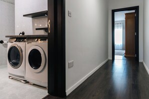 Comfort Apartment, Sea View | Interior - Sliema Zara (Sliema)