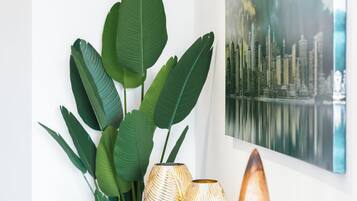 Comfort Apartment, Sea View | Interior