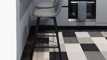 Apartemen Comfort, pemandangan laut | Dapur pribadi