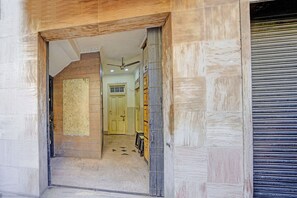 House | Reception - Classic With Twin Bed Hotel G.N Palace (Kolkata)