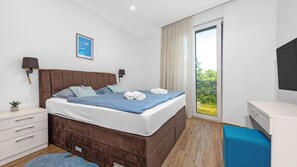Iron/ironing board, free WiFi, bed sheets - Villa Pinus by Villas Guide (Crvar)