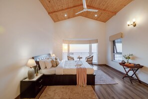 Villa, Balcony, Mountain View | Iron/ironing board, free WiFi - ELIVAAS 3BHK Plus Attic Cliffside Villa (Kasauli)
