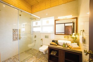 Villa, Balcony, Mountain View | Bathroom - ELIVAAS 3BHK Plus Attic Cliffside Villa (Kasauli)