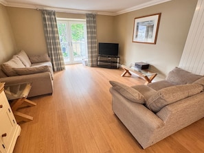 TV - Stables Cottage near Fort William (Onich)