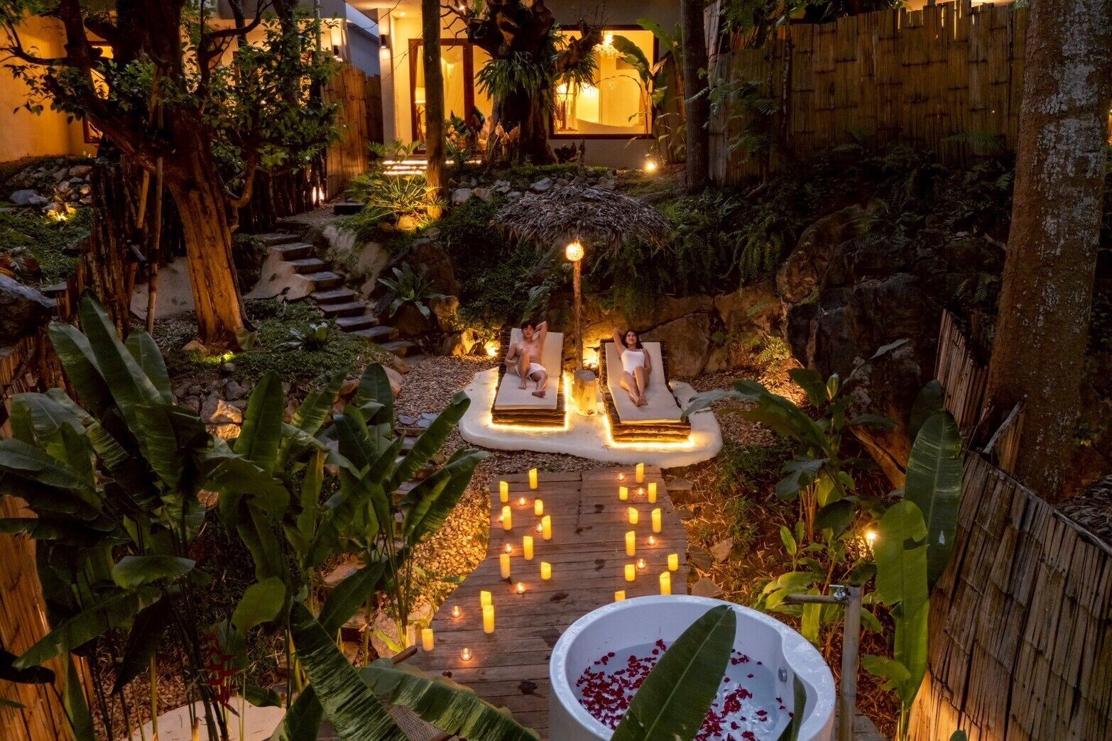 Deluxe Villa, Garden View | Living area | Flat-screen TV