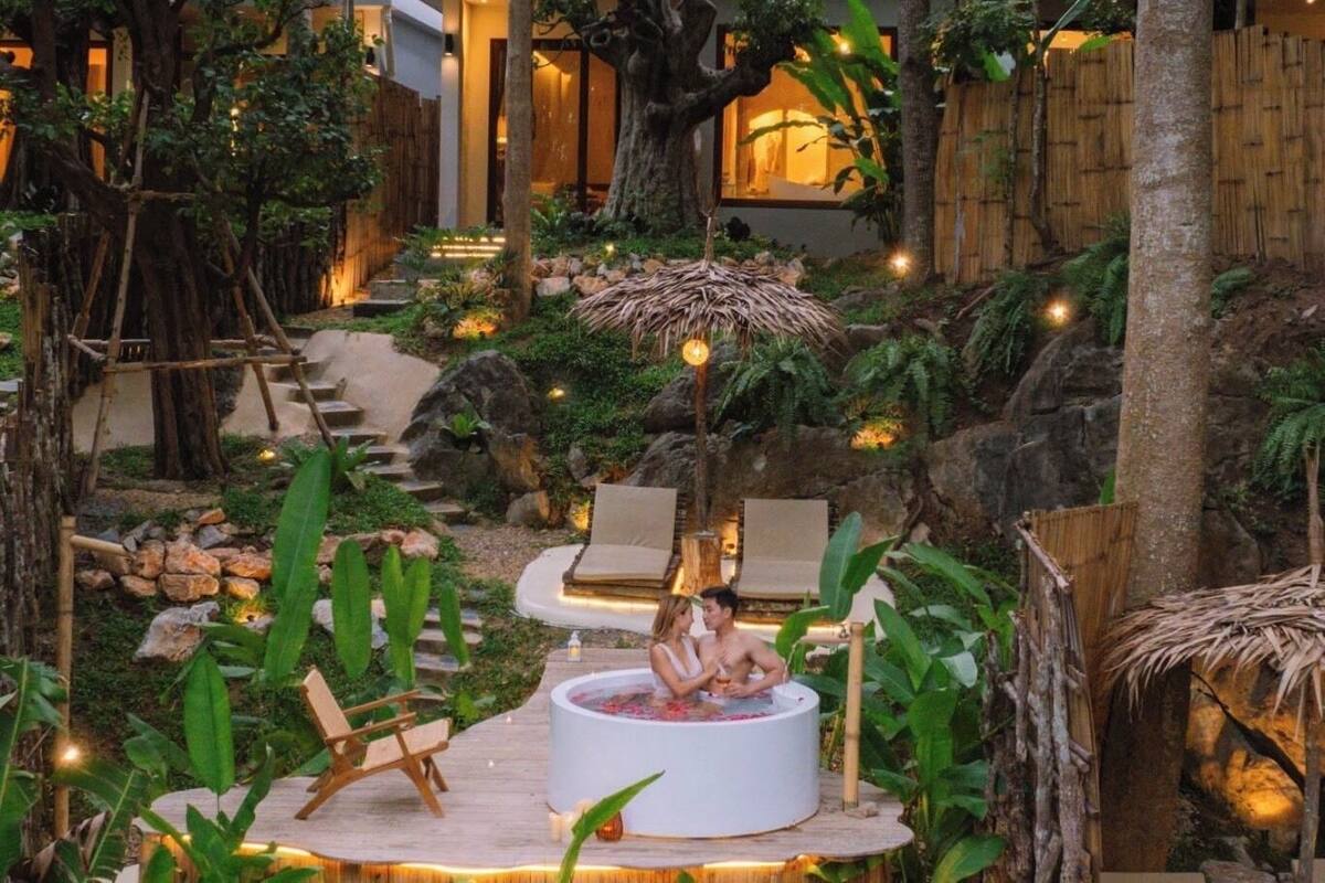 奢華別墅, 庭院, 花園景觀 | 起居區