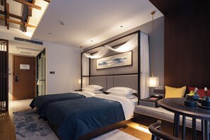 Signature Twin Room, Multiple Beds, Non Smoking, Courtyard View | Down comforters, individually decorated, individually furnished - Qianna Hotel Xi'an Bell Tower (Xi'an)